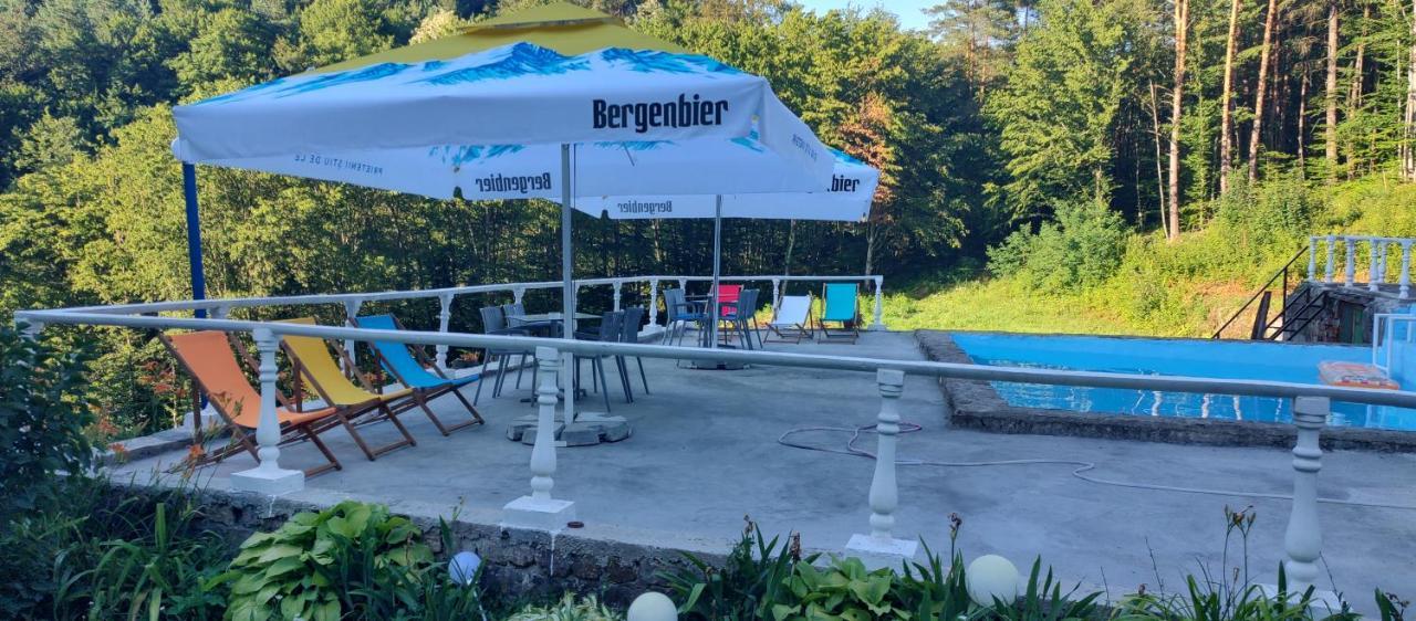 Cabana Cerbu Bozovici Esterno foto