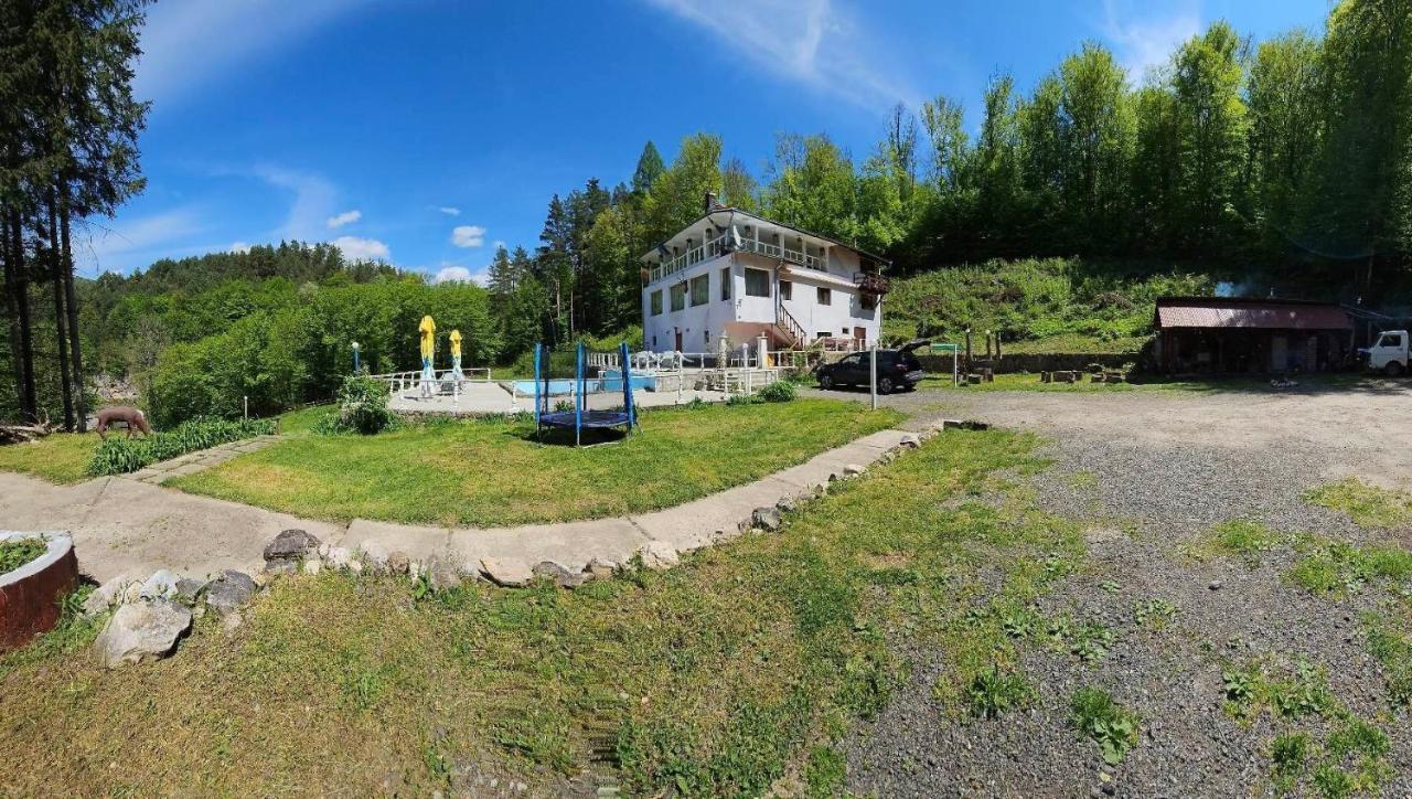 Cabana Cerbu Bozovici Esterno foto