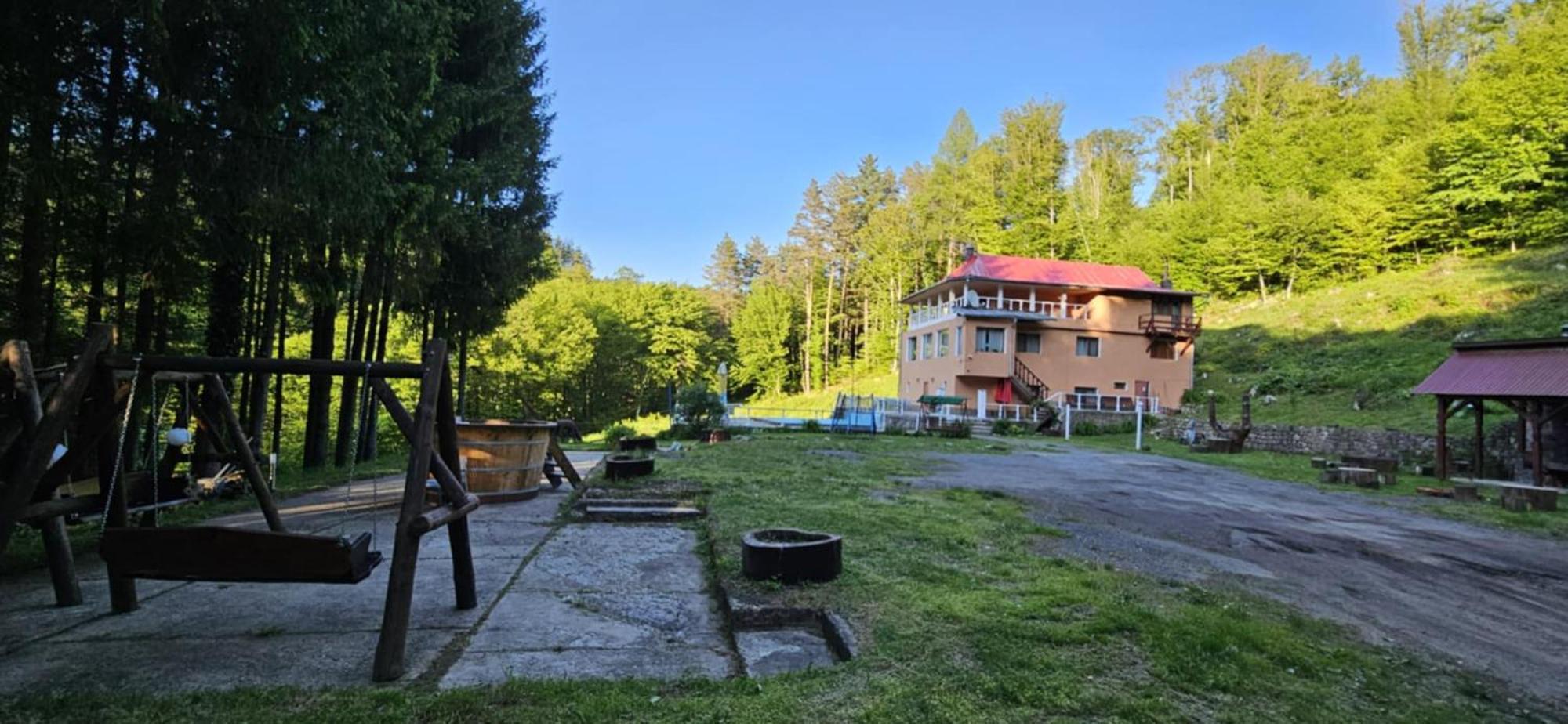 Cabana Cerbu Bozovici Esterno foto